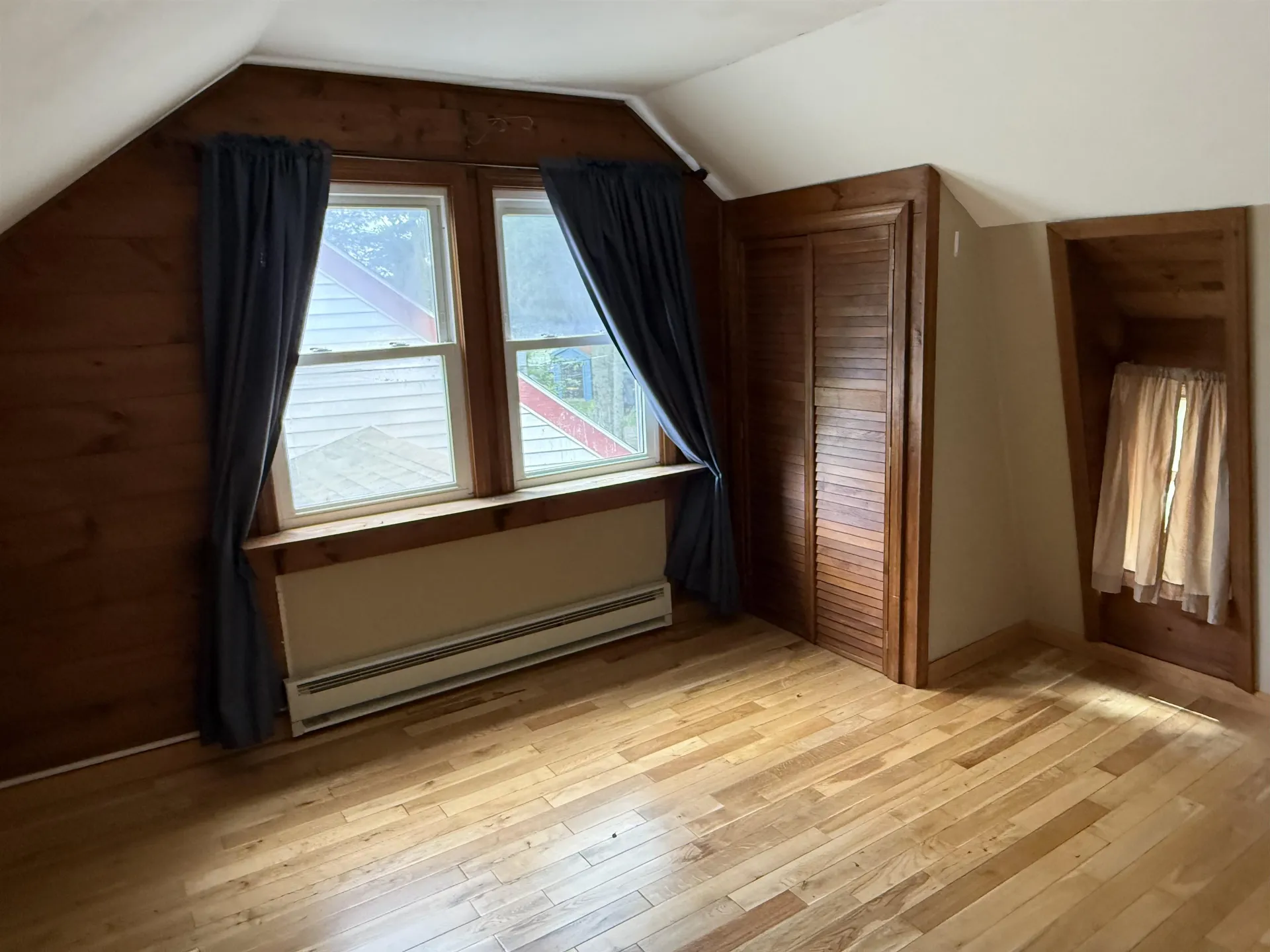 33 Coopers Grove Road Kingston NH 03848