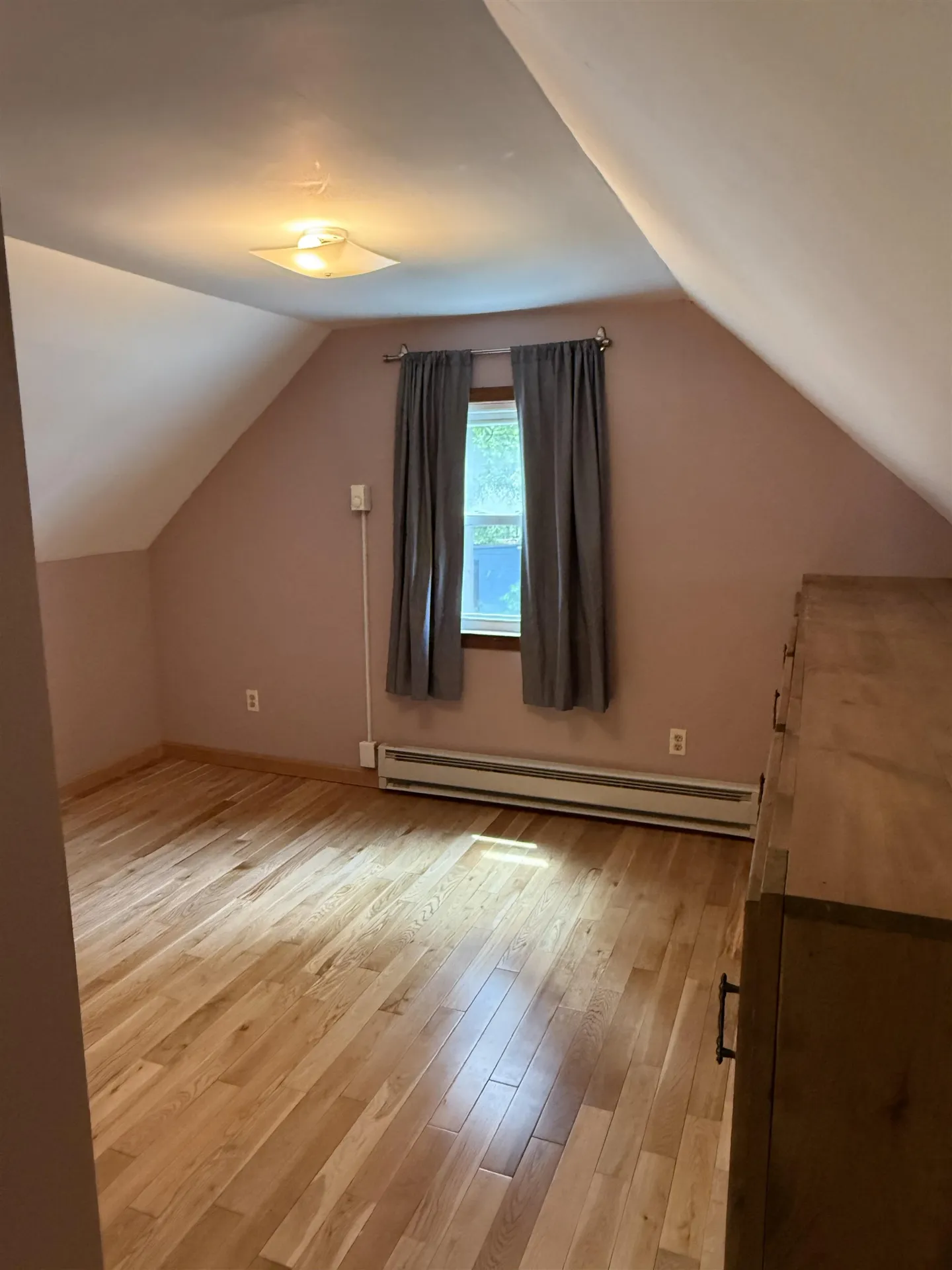 33 Coopers Grove Road Kingston NH 03848