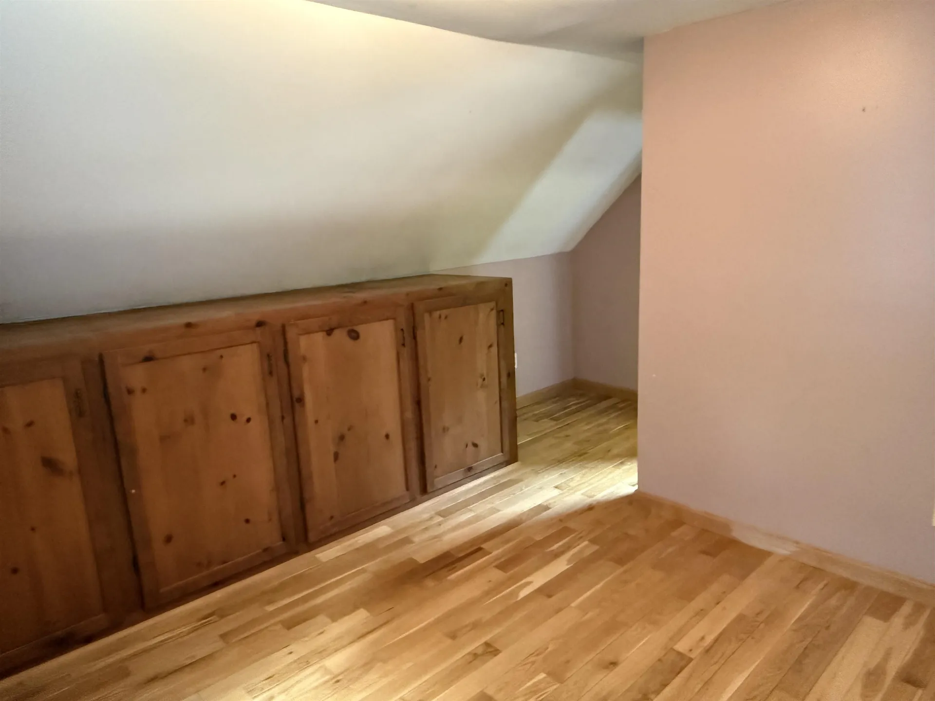 33 Coopers Grove Road Kingston NH 03848