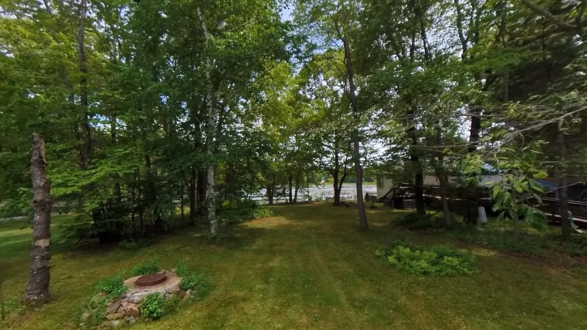 33 Coopers Grove Road Kingston NH 03848