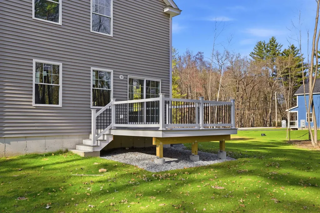 3 Talent Road Litchfield NH 03052