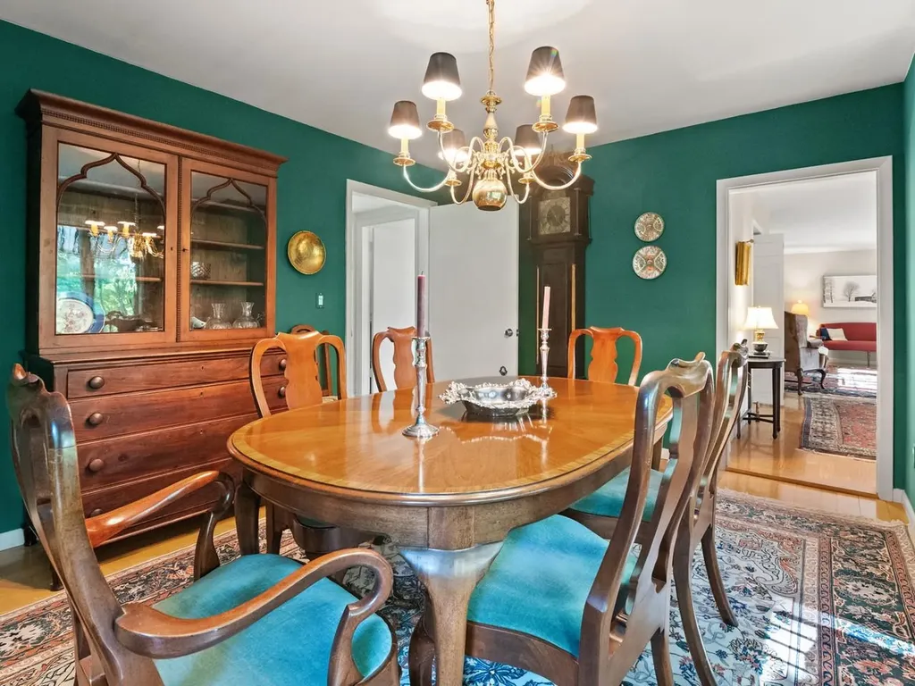 65 Deforest Heights Burlington VT 05401