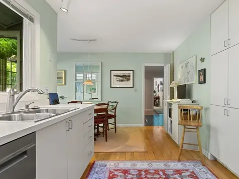 65 Deforest Heights Burlington VT 05401