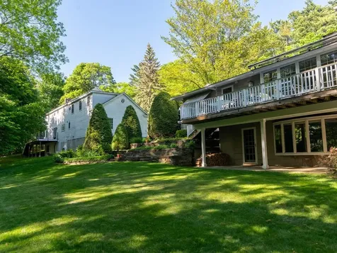 65 Deforest Heights Burlington VT 05401