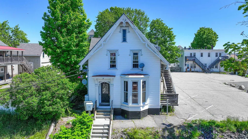 330 Main Street Biddeford ME 04005