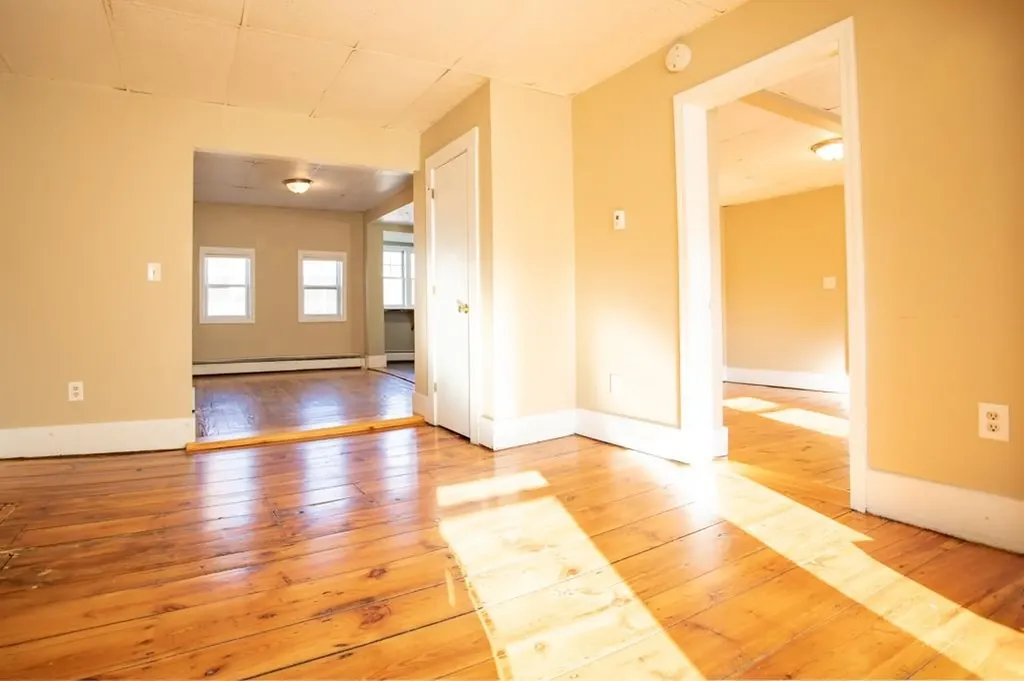 330 Main Street Biddeford ME 04005