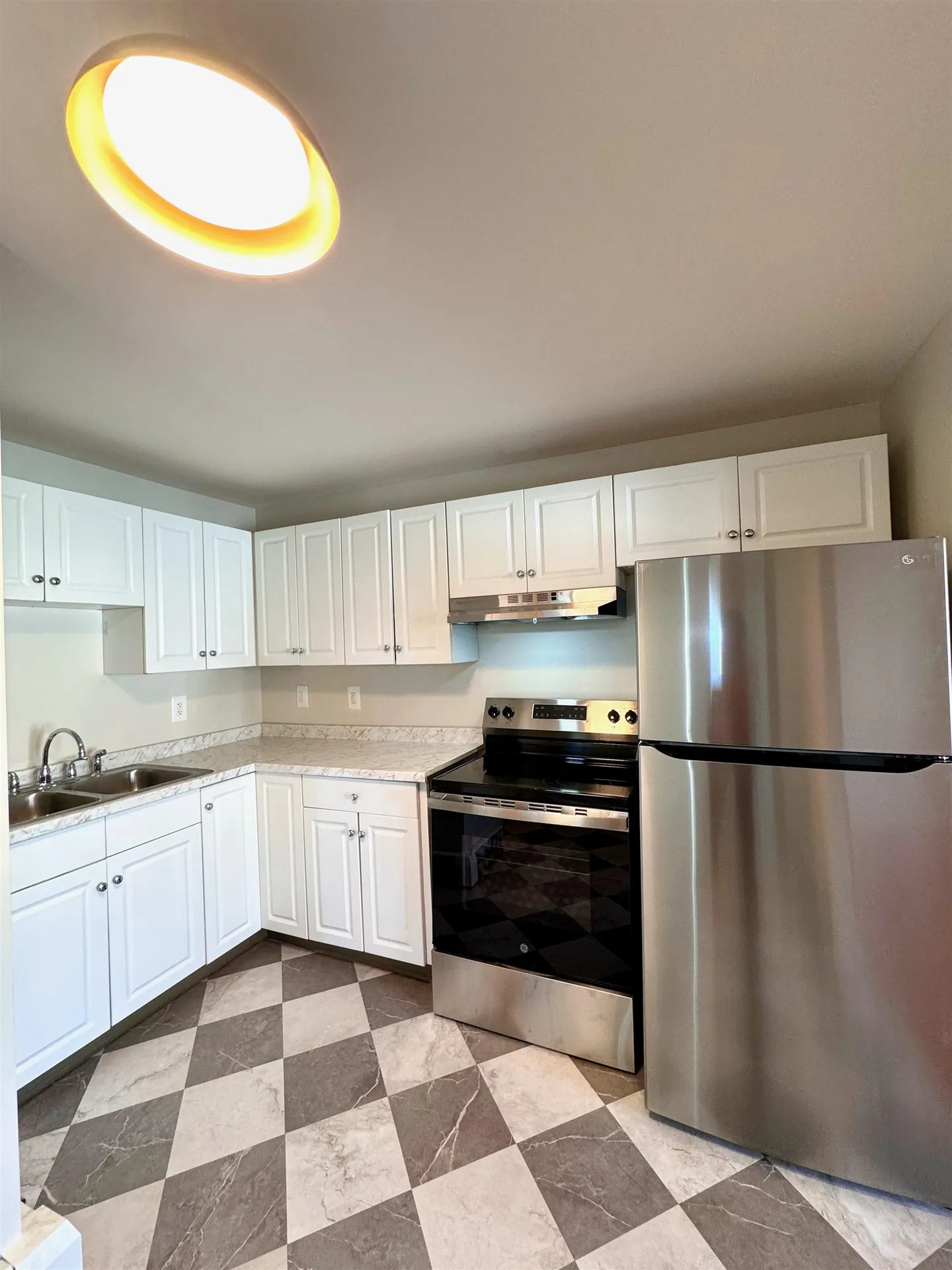 330 Main Street Biddeford ME 04005