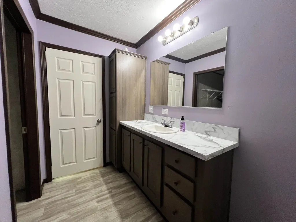 123 Cross Road Deering NH 03244
