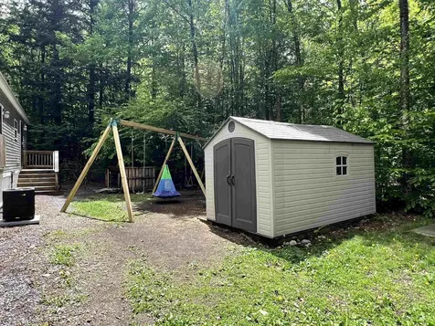 123 Cross Road Deering NH 03244