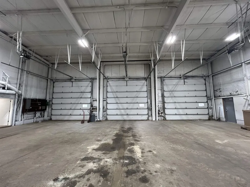 563 Plains Road Tamworth NH 03886