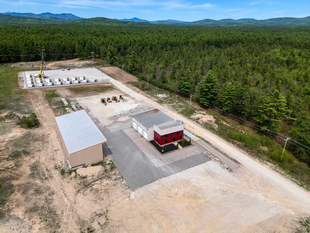 563 Plains Road Tamworth NH 03886