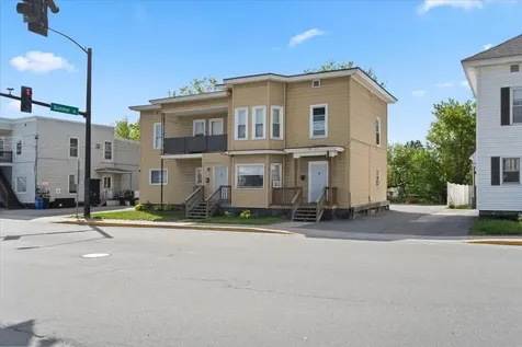 18 Maple Avenue Barre City VT 05641