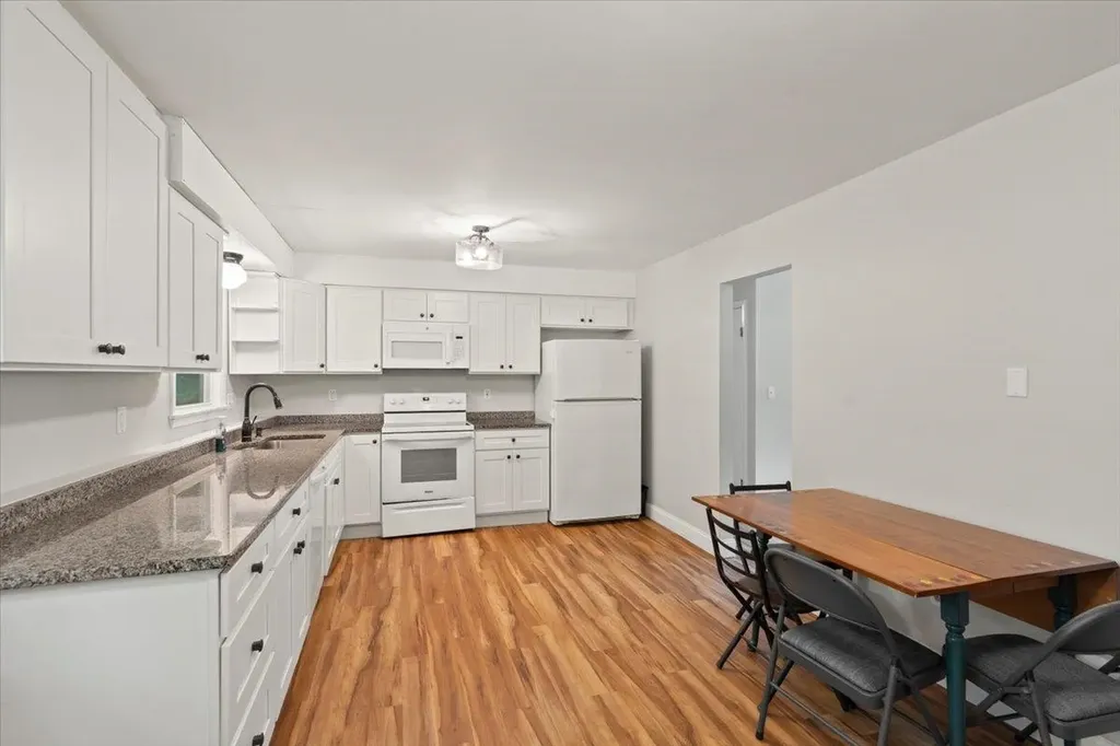 170 Raymond Road Colchester VT 05446