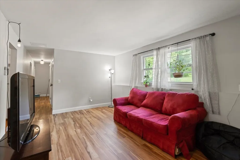 170 Raymond Road Colchester VT 05446