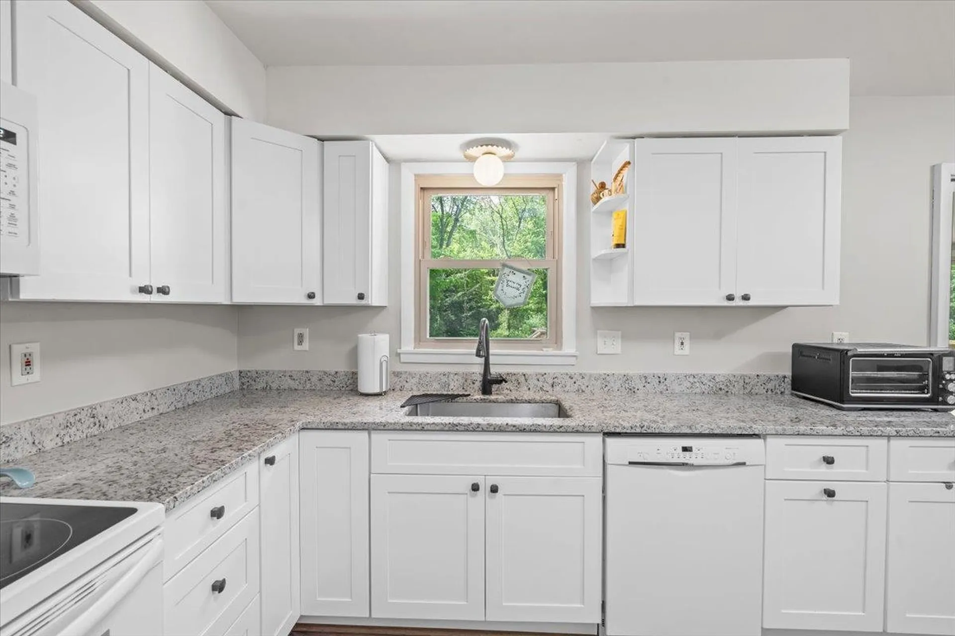 170 Raymond Road Colchester VT 05446