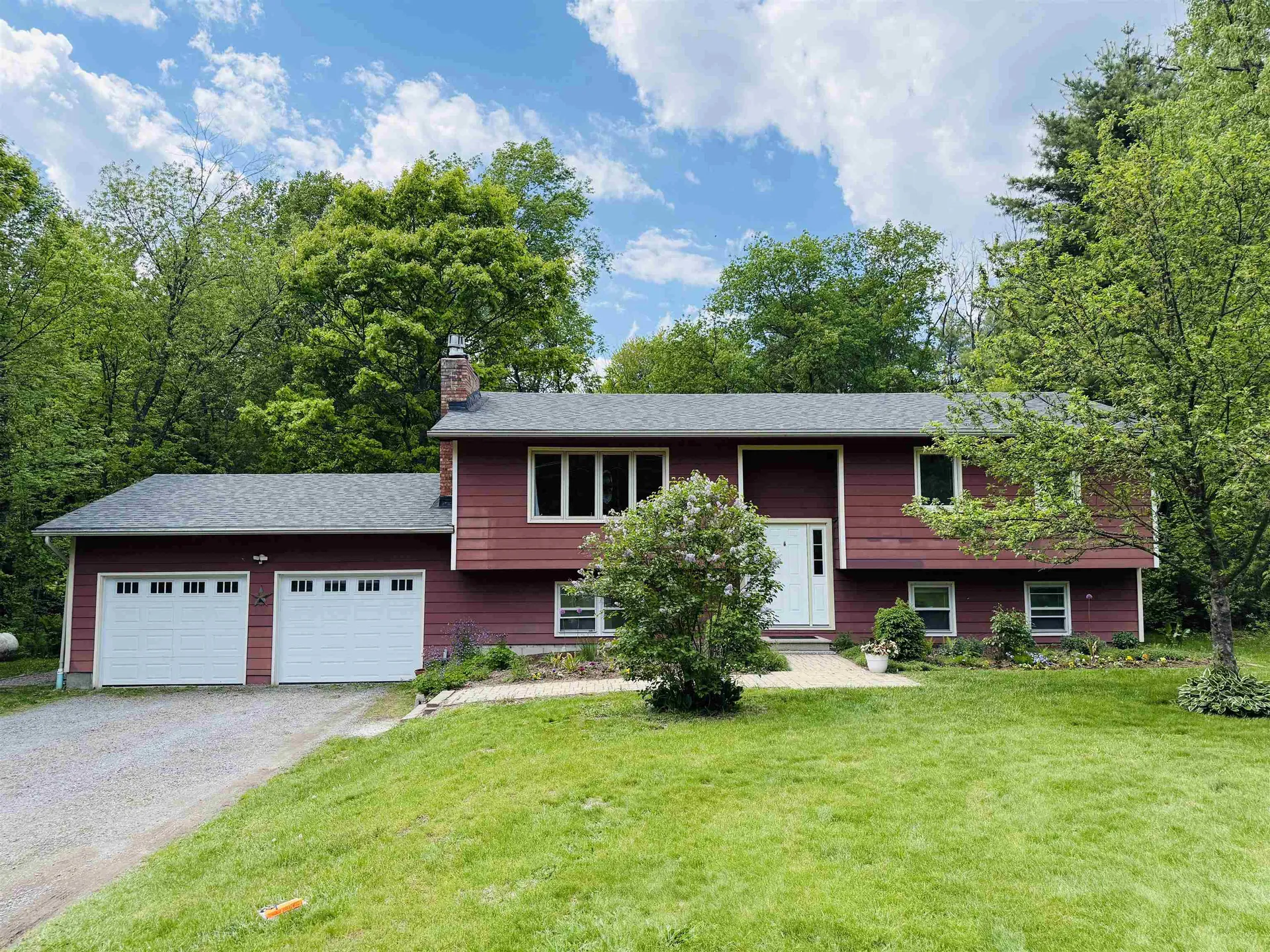170 Raymond Road Colchester VT 05446
