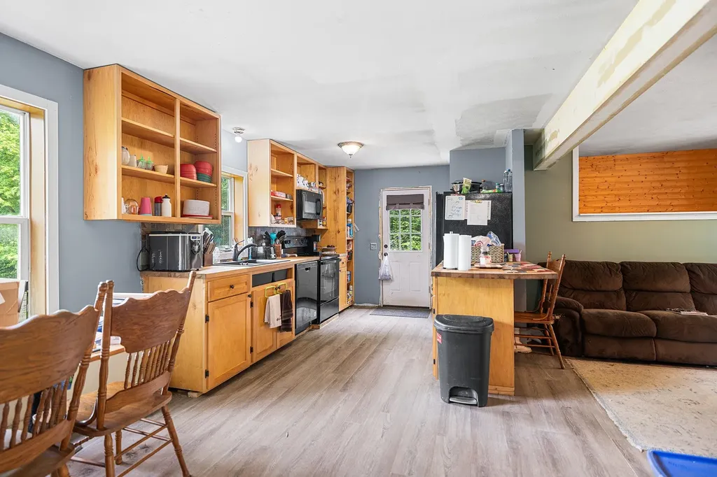 209 Matthews Road Swanzey NH 03446
