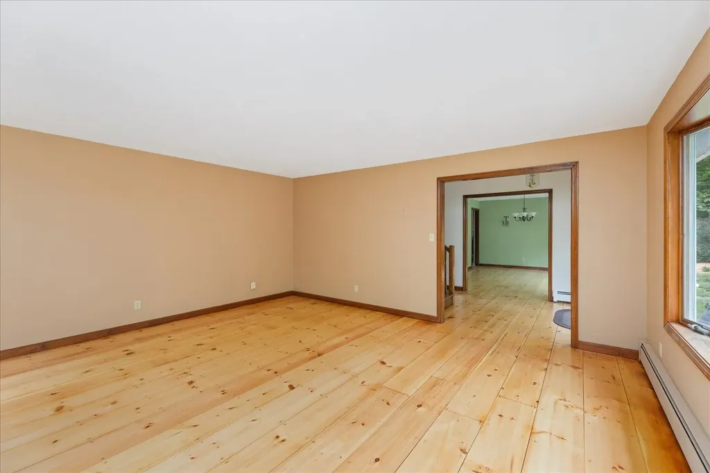 103 Dean Farm Road Jaffrey NH 03452