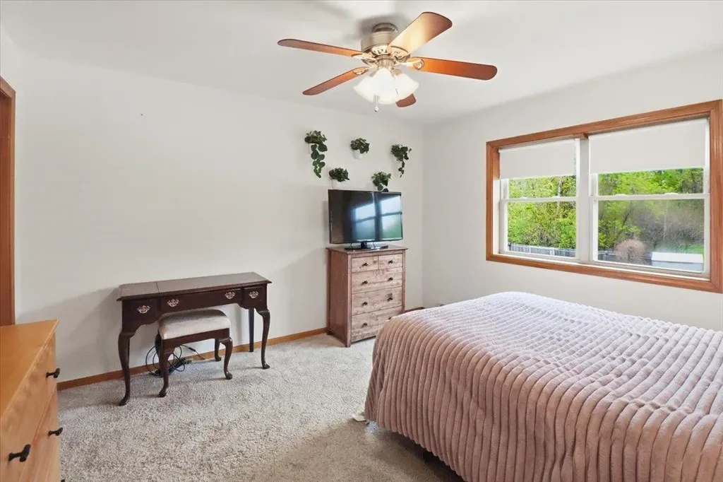 20 Village Drive Milton VT 05468