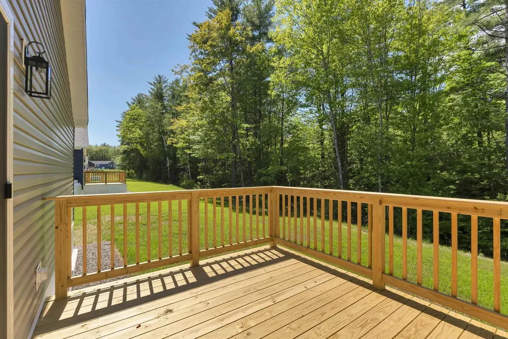 69 Diamondback Drive Rochester NH 03868