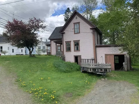 885 Washington Street Stewartstown NH 03597