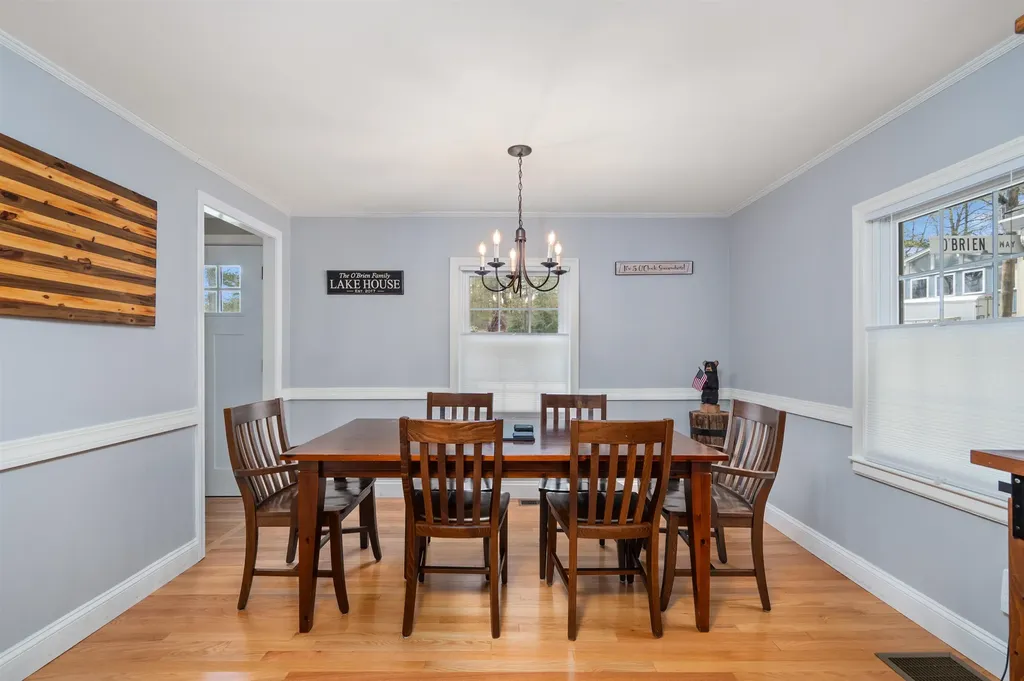 12 Brookhurst Lane East Meredith NH 03253