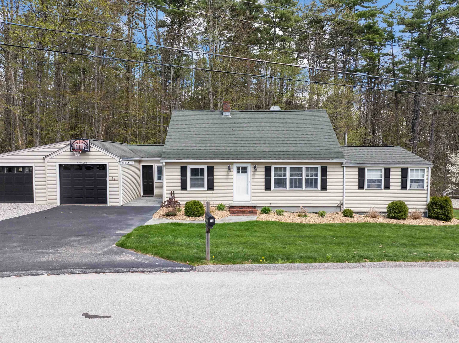 12 Brookhurst Lane East Meredith NH 03253
