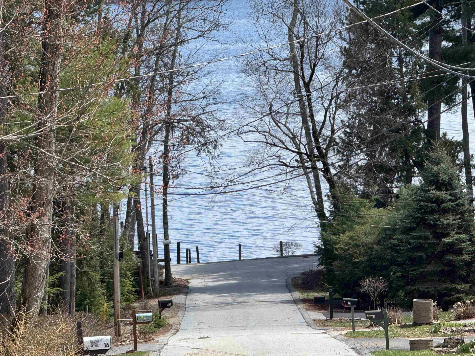 12 Brookhurst Lane East Meredith NH 03253