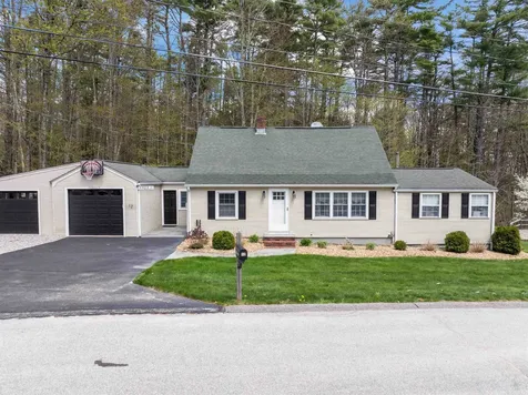 12 Brookhurst Lane East Meredith NH 03253