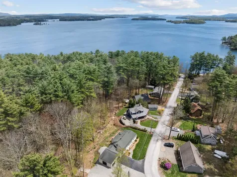 12 Brookhurst Lane East Meredith NH 03253