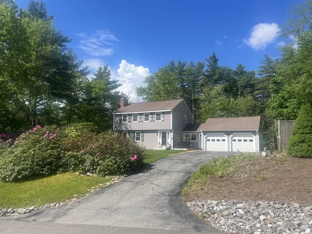9 Trowbridge Drive Merrimack NH 03054