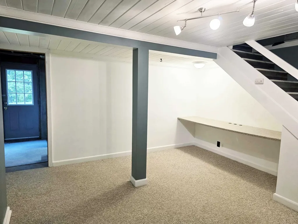 9 Trowbridge Drive Merrimack NH 03054