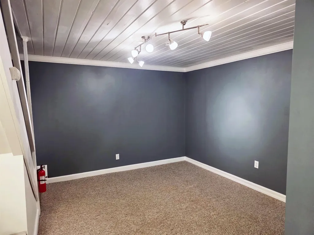 9 Trowbridge Drive Merrimack NH 03054