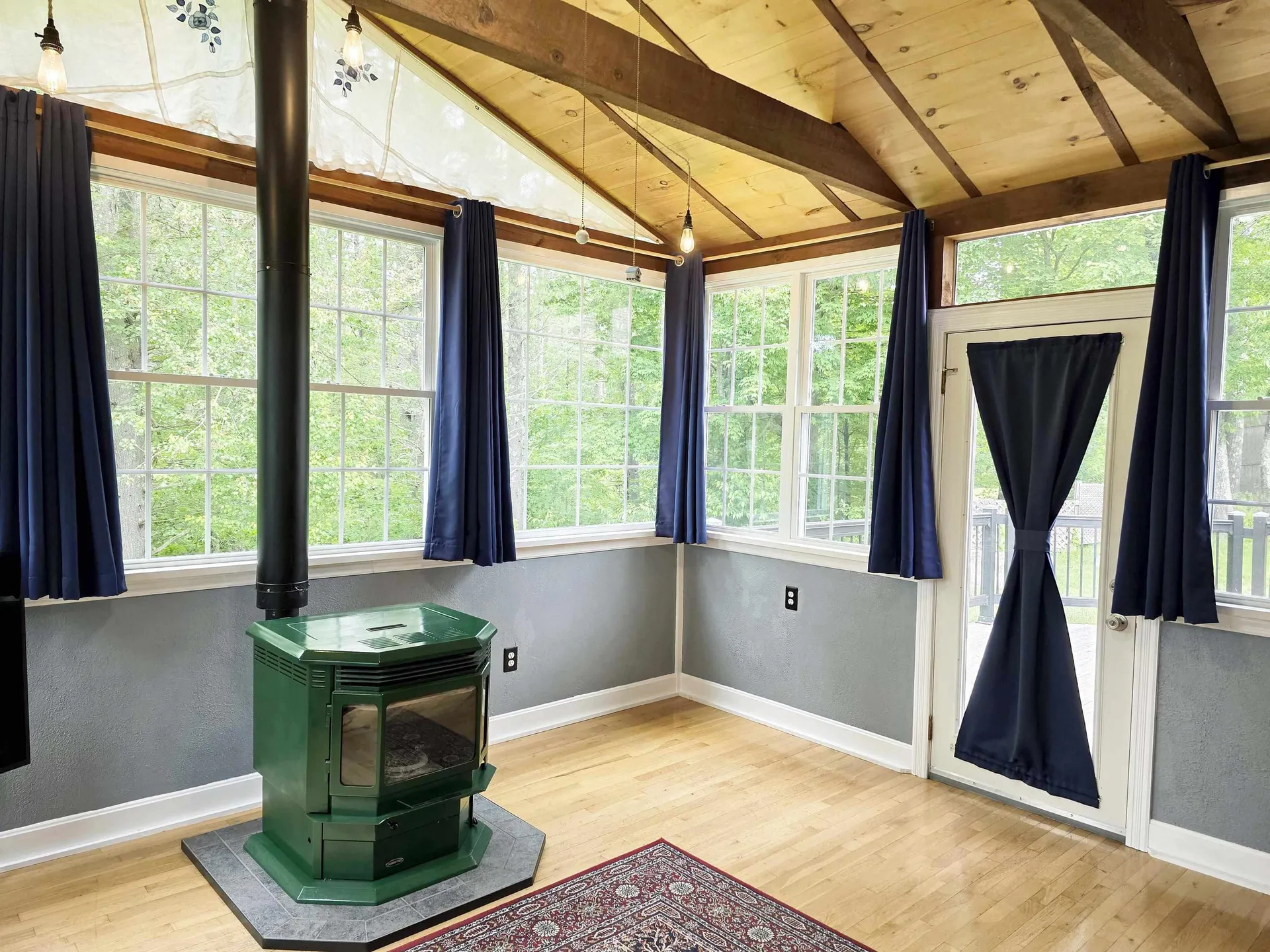 9 Trowbridge Drive Merrimack NH 03054