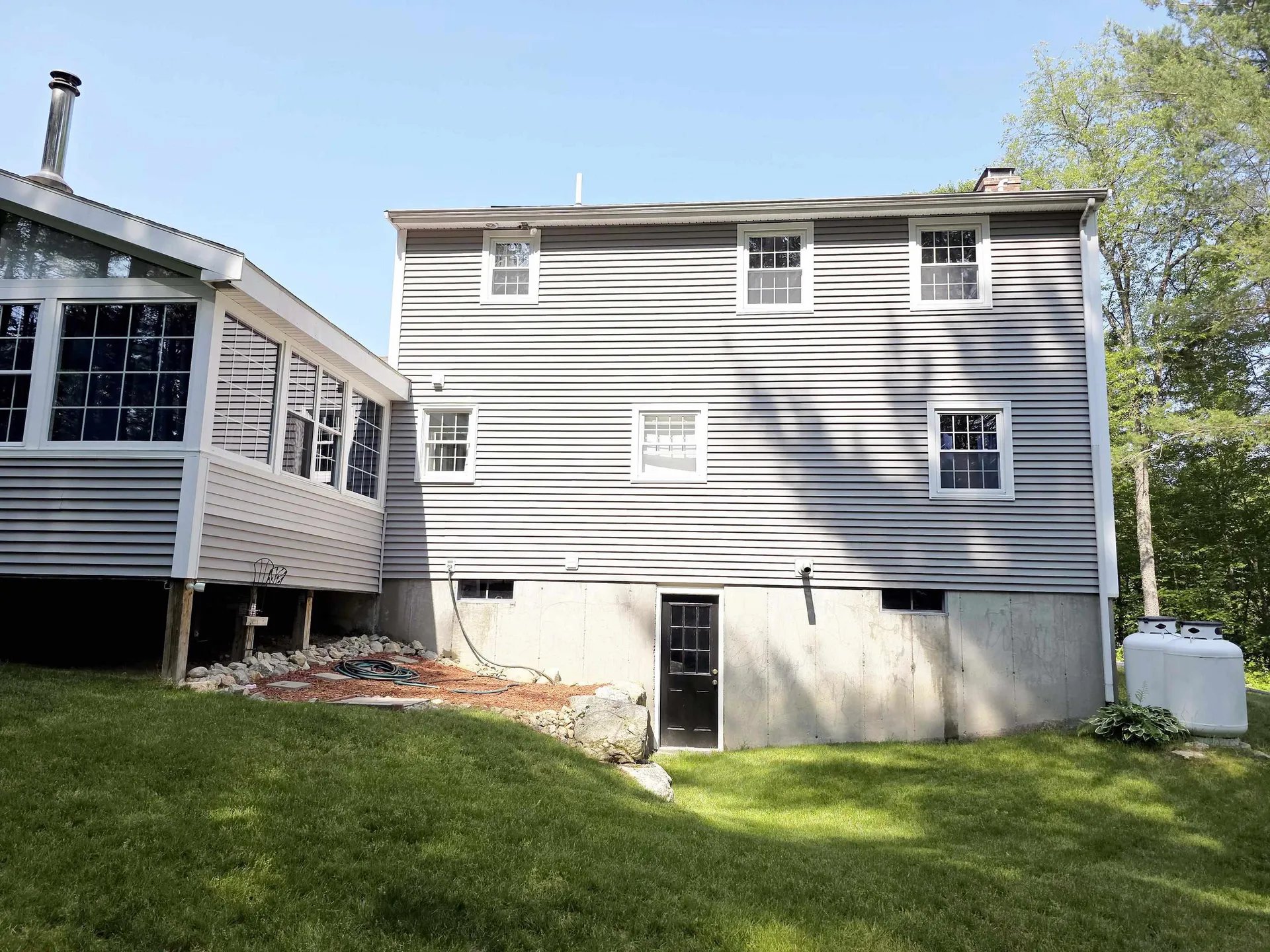 9 Trowbridge Drive Merrimack NH 03054
