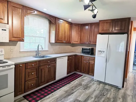 9 Trowbridge Drive Merrimack NH 03054