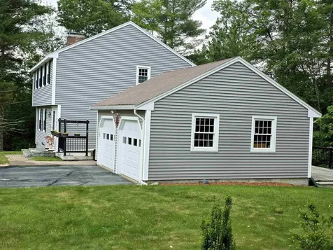 9 Trowbridge Drive Merrimack NH 03054