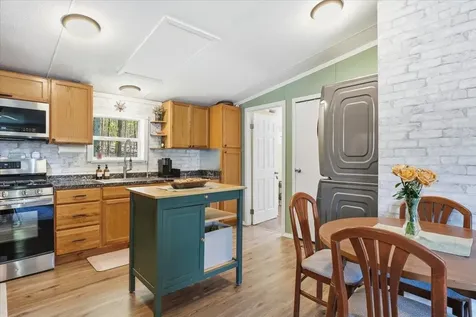 737 Porterwood Drive Williston VT 05495