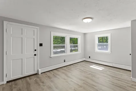 125 Blackwater Road Rochester NH 03867