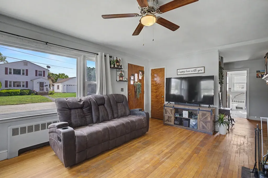 130 Manning Street Manchester NH 03103