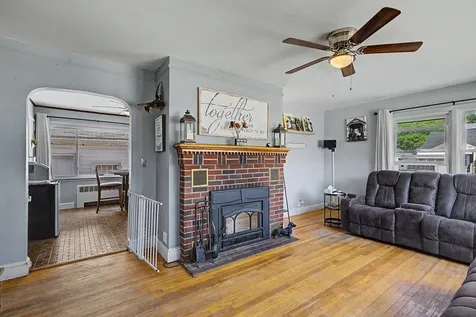 130 Manning Street Manchester NH 03103