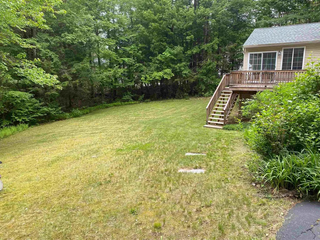 36 Church Street Deerfield NH 03037