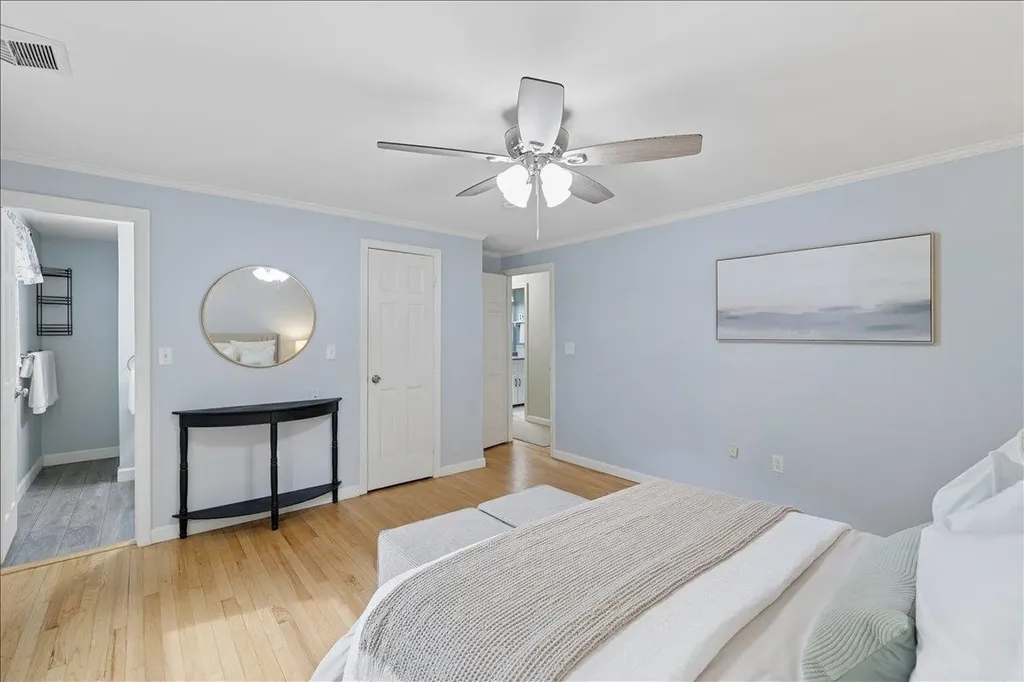 11 Douglas Street Merrimack NH 03054