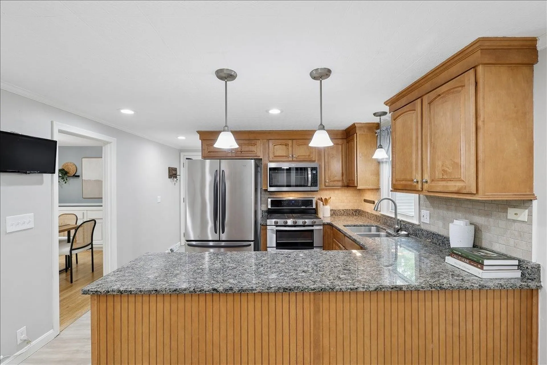 11 Douglas Street Merrimack NH 03054