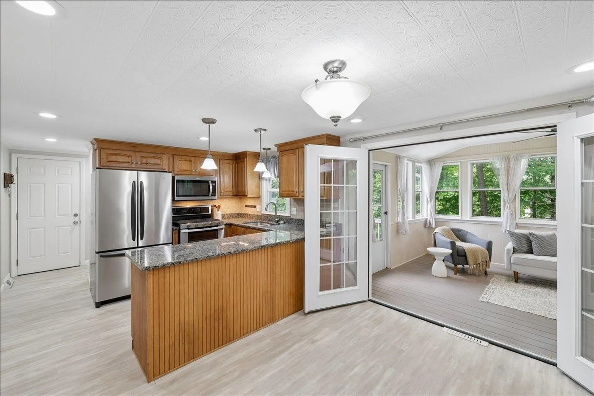 11 Douglas Street Merrimack NH 03054