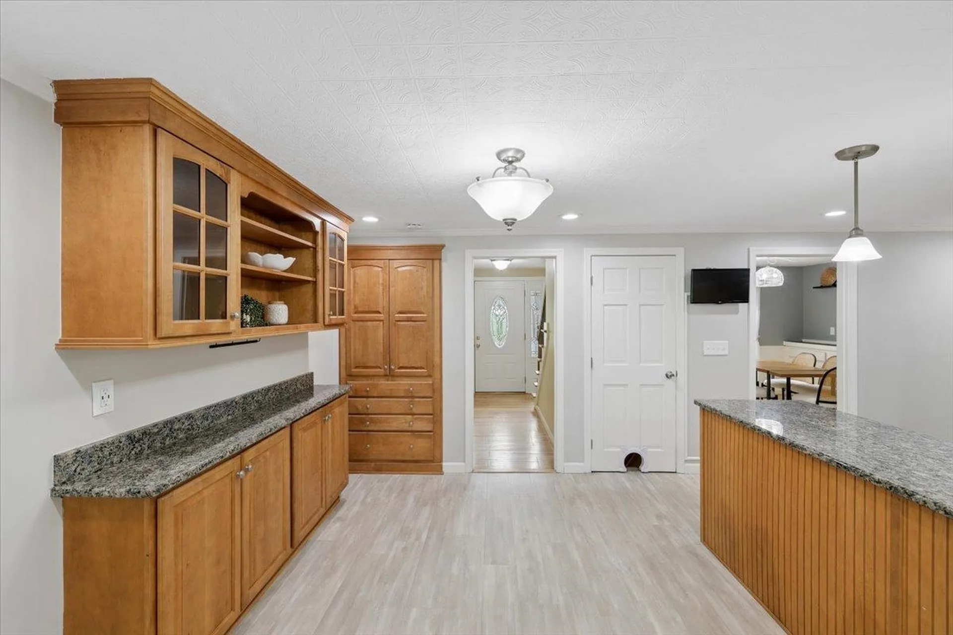 11 Douglas Street Merrimack NH 03054