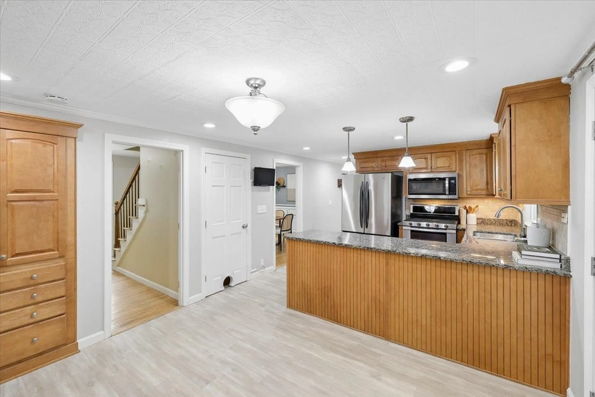 11 Douglas Street Merrimack NH 03054