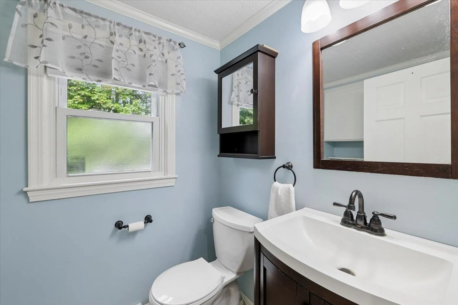 11 Douglas Street Merrimack NH 03054