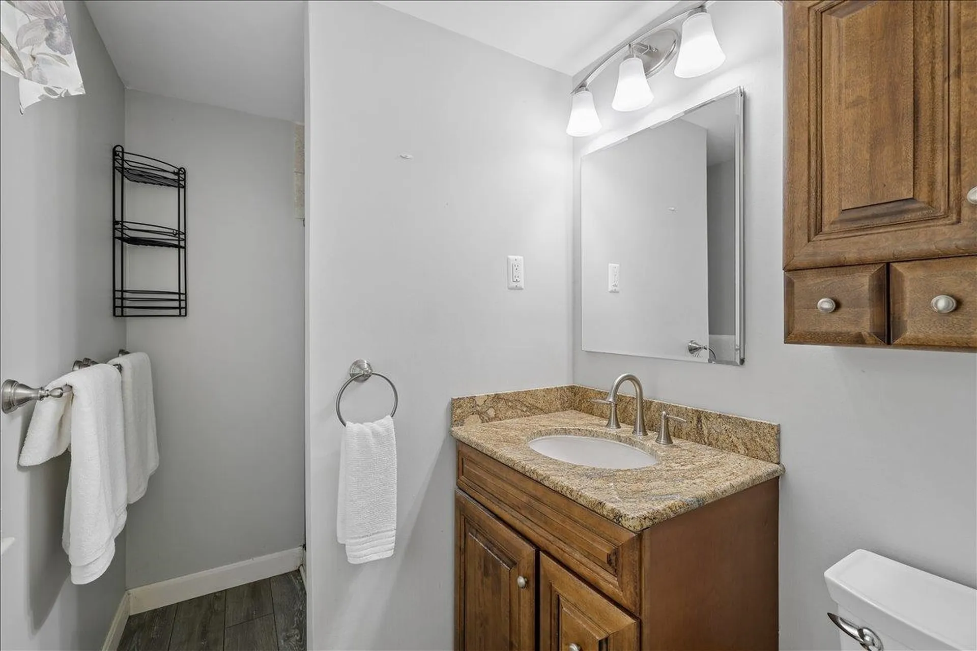 11 Douglas Street Merrimack NH 03054
