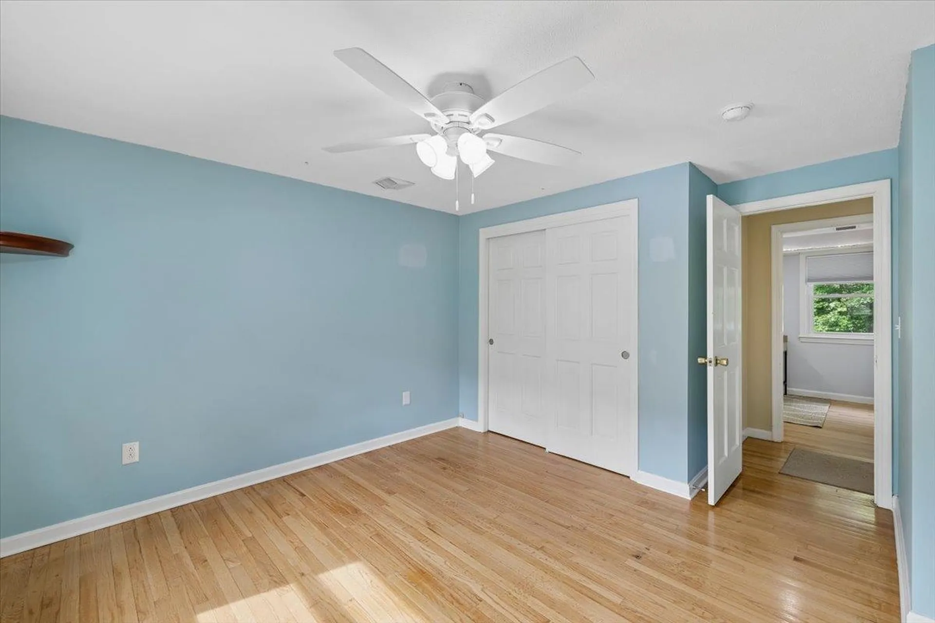 11 Douglas Street Merrimack NH 03054
